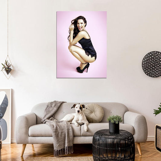 Kelly Brook Smile Sexy Actress Model Wall Art Print Poster