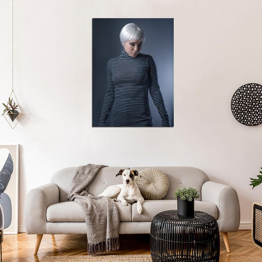 Ellen Page Short Blond Hair Hot Girl Beautiful Actress Wall Art Print Poster