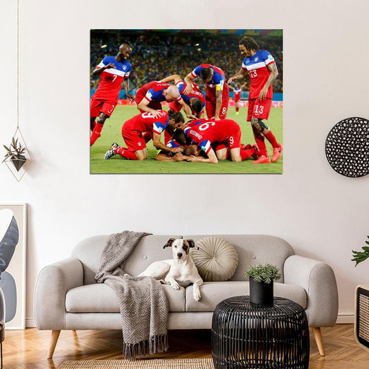 Team Players USA FIFA World Cup Brazil Soccer Football Wall Art Print Poster
