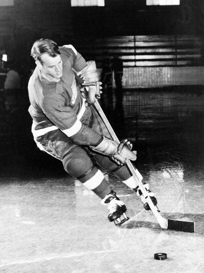 Gordie Howe Classic Retro BW Hockey Sport Wall Art Print Poster