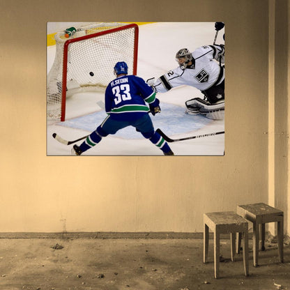Henrik Sedin Goal Hockey Sport Wall Art Print Poster