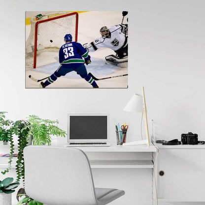 Henrik Sedin Goal Hockey Sport Wall Art Print Poster