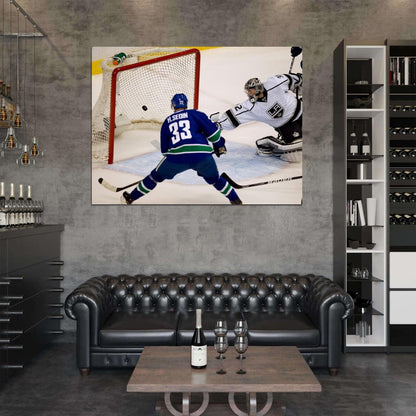 Henrik Sedin Goal Hockey Sport Wall Art Print Poster
