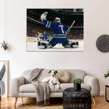 Roberto Luongo Goaltender Hockey Sport Wall Art Print Poster