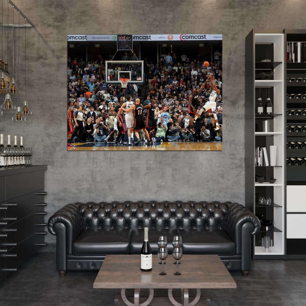 Rudy Gay Buzzer Beater Game Winner Basketball Sport Wall Art Print Poster