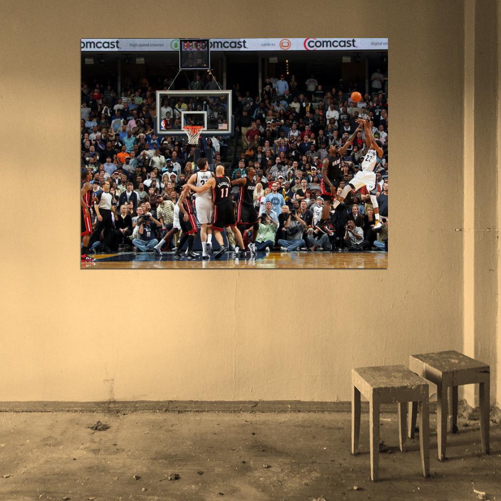 Rudy Gay Buzzer Beater Game Winner Basketball Sport Wall Art Print Poster