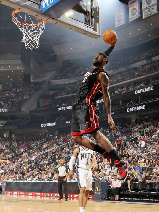 Lebron James Slam Dunk Basketball Sport Wall Art Print Poster