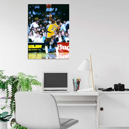 Magic Johnson Pass Los Angeles Retro Vintage Classic Basketball Sport Wall Art Print Poster
