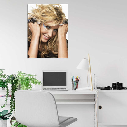 Kesha Makeup Smile Jewelry Pop Music Singer Rare Wall Art Print Poster