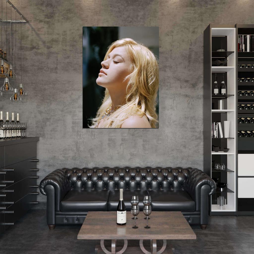 Kelly Clarkson Beautiful Portrait Pop Music Singer Rare Wall Art Print Poster