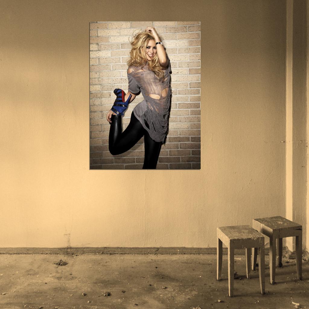 Shakira Smile Hot Shoes Pop Singer Music Rare Wall Art Print Poster
