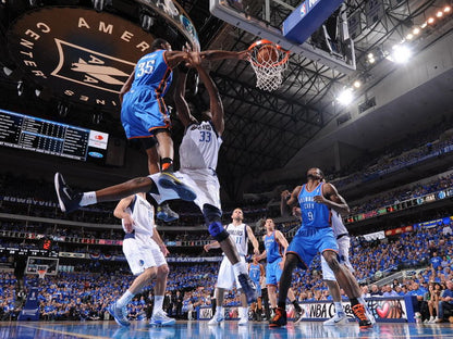 Kevin Durant Monster Dunk Brendan Haywood Basketball Sport Wall Art Print Poster