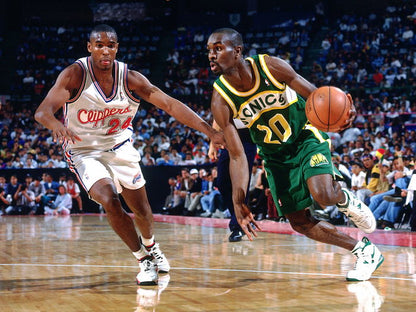 Gary Payton Dribbling Retro Basketball Sport Wall Art Print Poster