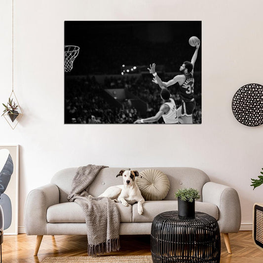Kareem Abdul-Jabbar BW Sky Hook Shot Retro Vintage Basketball Sport Wall Art Print Poster