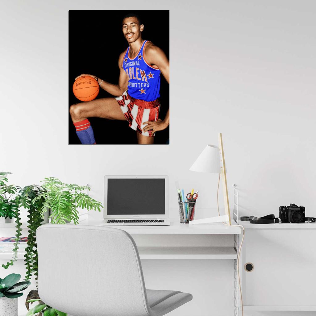 Wilt Chamberlain Harlem Globetrotters Retro Legend Vintage Basketball Sport Wall Art Print Poster