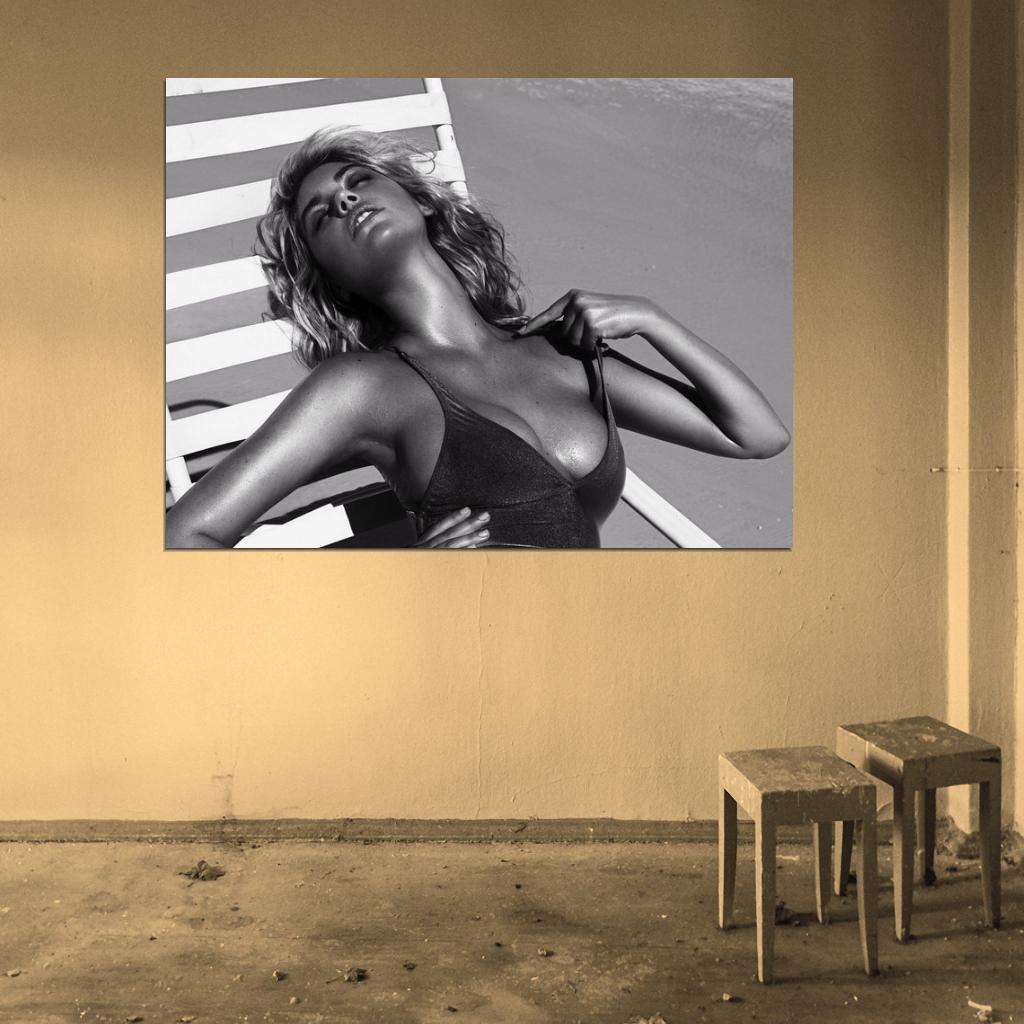 Kate Upton Hot Sexy Breast Beach Model BW Wall Art Print Poster