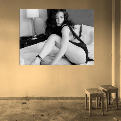 Kristin Kreuk Hot Sexy Actress BW Wall Art Print Poster
