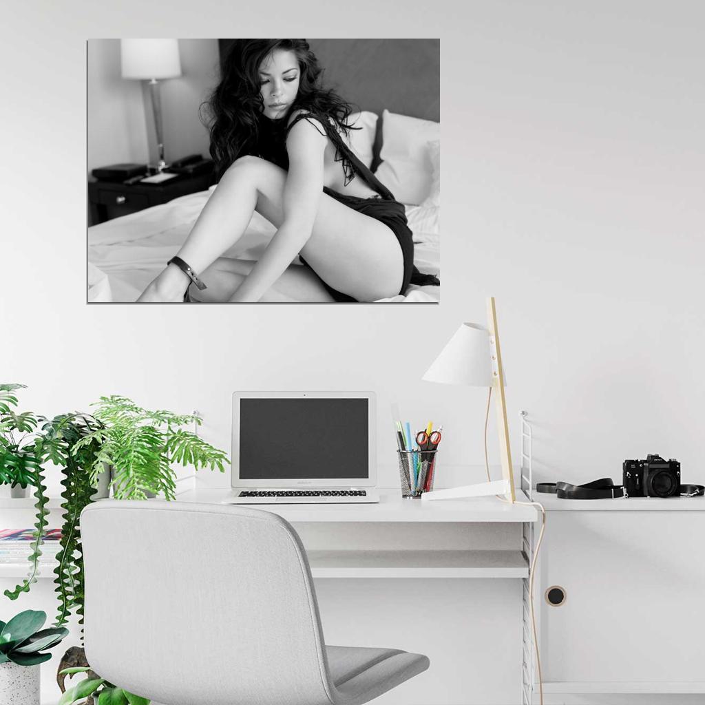Kristin Kreuk Hot Sexy Actress BW Wall Art Print Poster