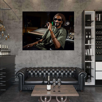 Snoop Doggy Dogg Smoking Lion Gangsta Rap Hip-Hop Rapper Music Singer Wall Art Print Poster
