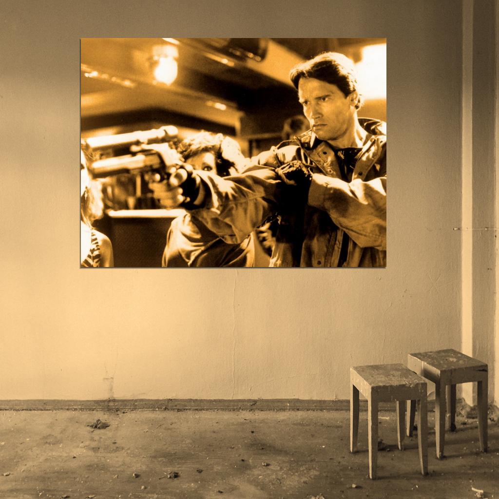 Arnold Schwarzenegger Terminator 1984 Movie Wall Art Print Poster