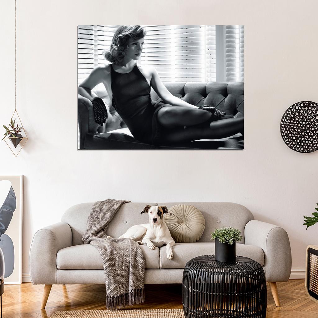 Emma Watson Hot Actress Sexy Dress Legs BW Wall Art Print Poster