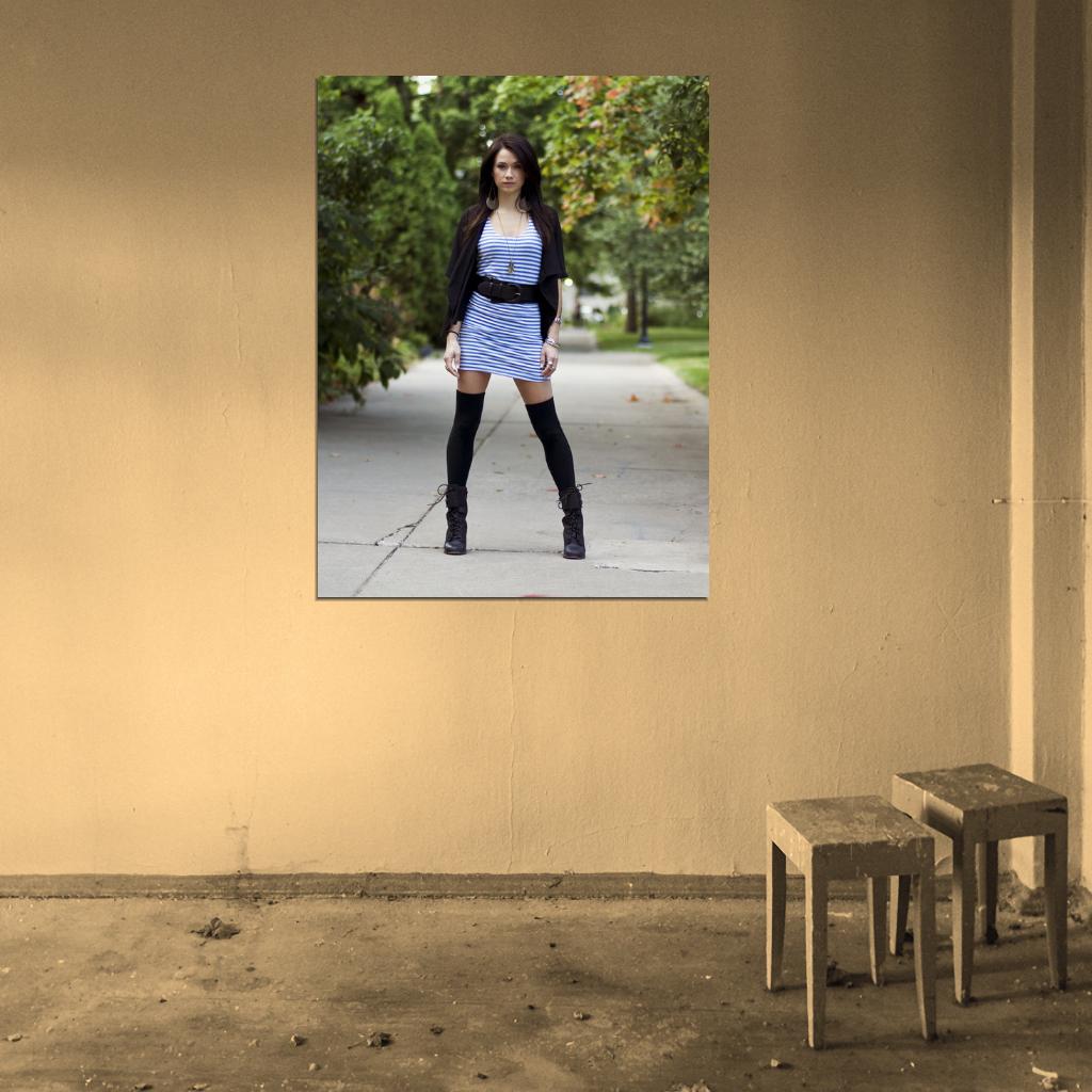 Megan Lynne Young Lyn Beautiful Model Wall Art Print Poster