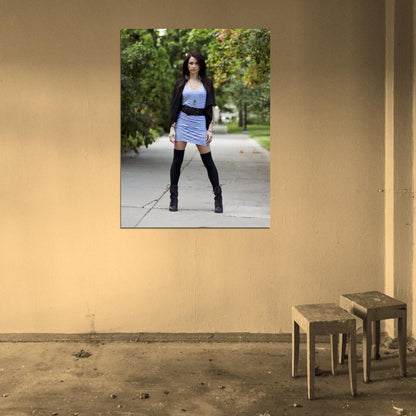 Megan Lynne Young Lyn Beautiful Model Wall Art Print Poster