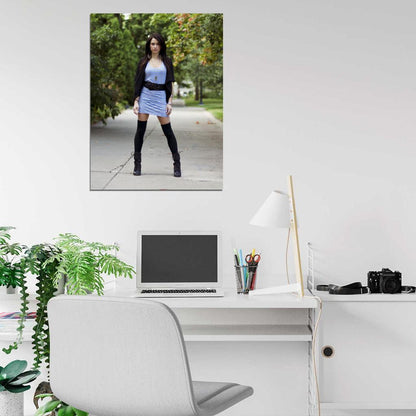 Megan Lynne Young Lyn Beautiful Model Wall Art Print Poster