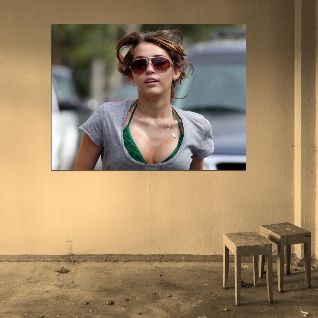 Miley Cyrus Hot Wet Boobs Sexy Singer Actress Wall Art Print Poster