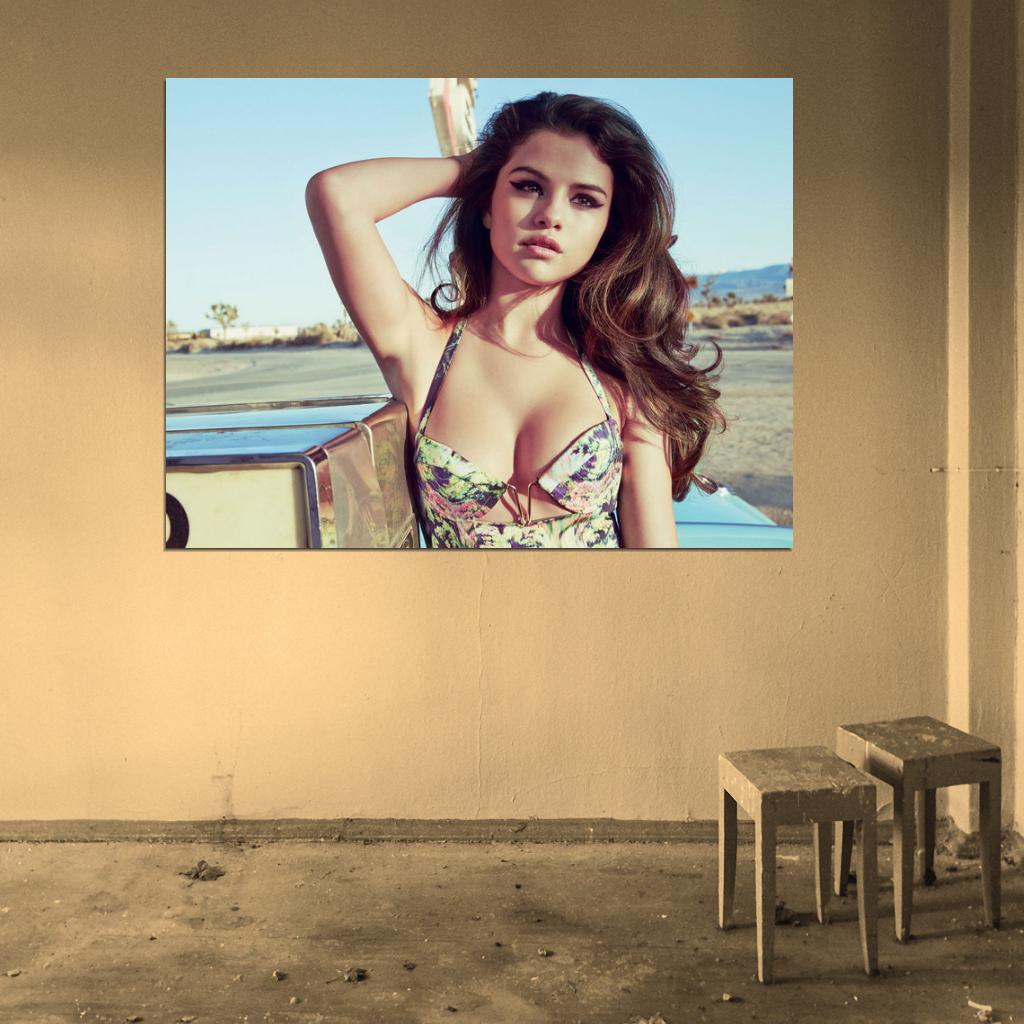 Selena Gomez Beautiful Hot Cute Singer Actress Wall Art Print Poster