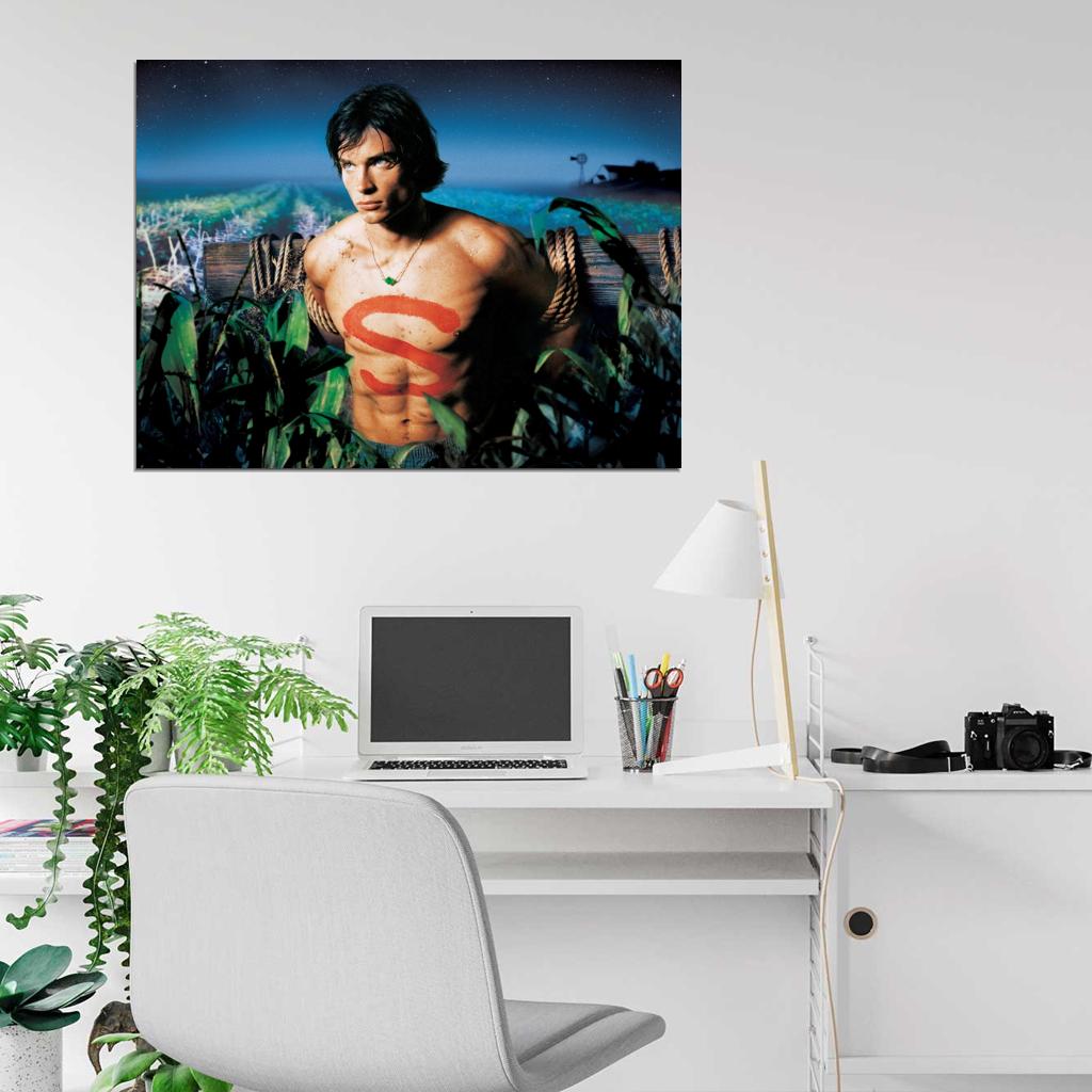 Smallville Tom Welling Clark Kent Movie Wall Art Print Poster