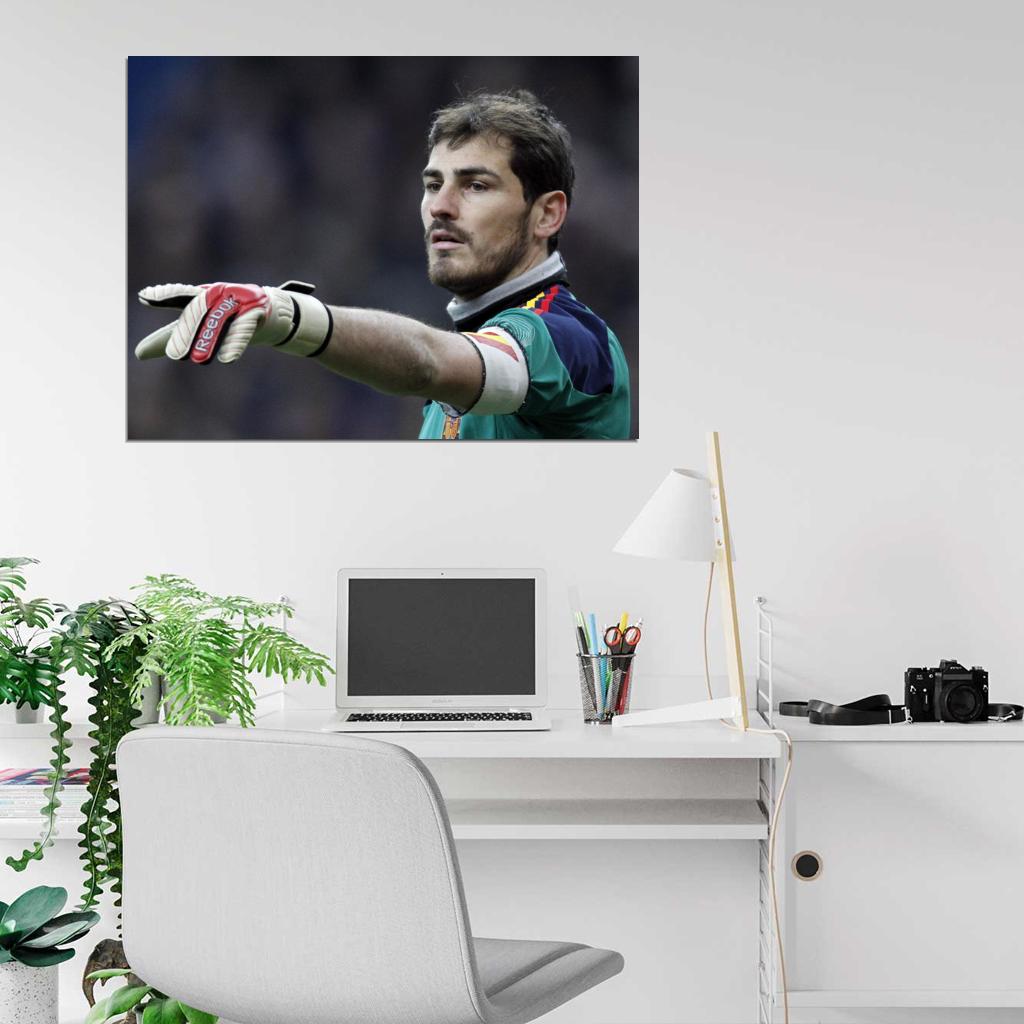 Iker Casillas Madrid Spain Goalkeeper Football Soccer Sport Wall Art Print Poster