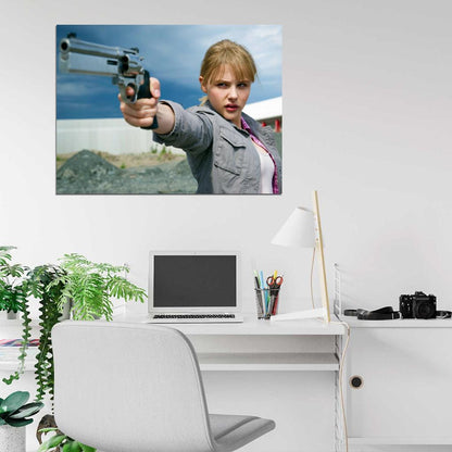 Chloe Grace Moretz Gun Pistol Hot Actress Wall Art Print Poster