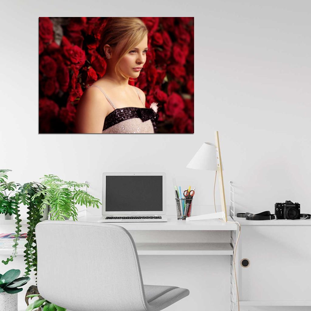 Chloe Grace Moretz Beautiful Hot Cute Actress Wall Art Print Poster