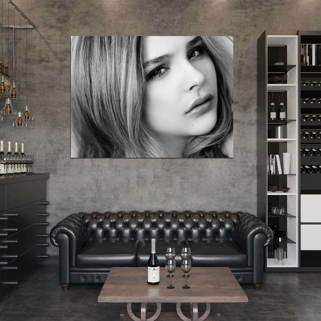 Chloe Grace Moretz Beautiful Portrait Hot Cute Actress BW Wall Art Print Poster