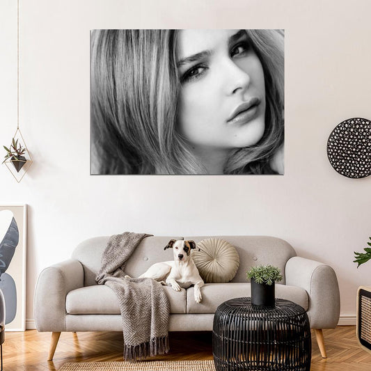 Chloe Grace Moretz Beautiful Portrait Hot Cute Actress BW Wall Art Print Poster