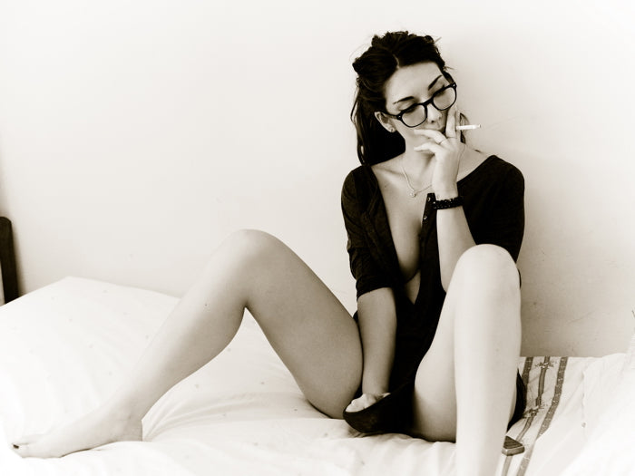 Hot Smoking Girl Lily Model Sexy Glasses BW Nude Naked Wall Art Print Poster