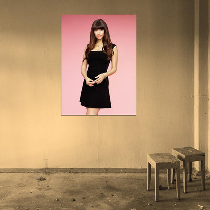 New Girl Hannah Simone TV Series Wall Art Print Poster