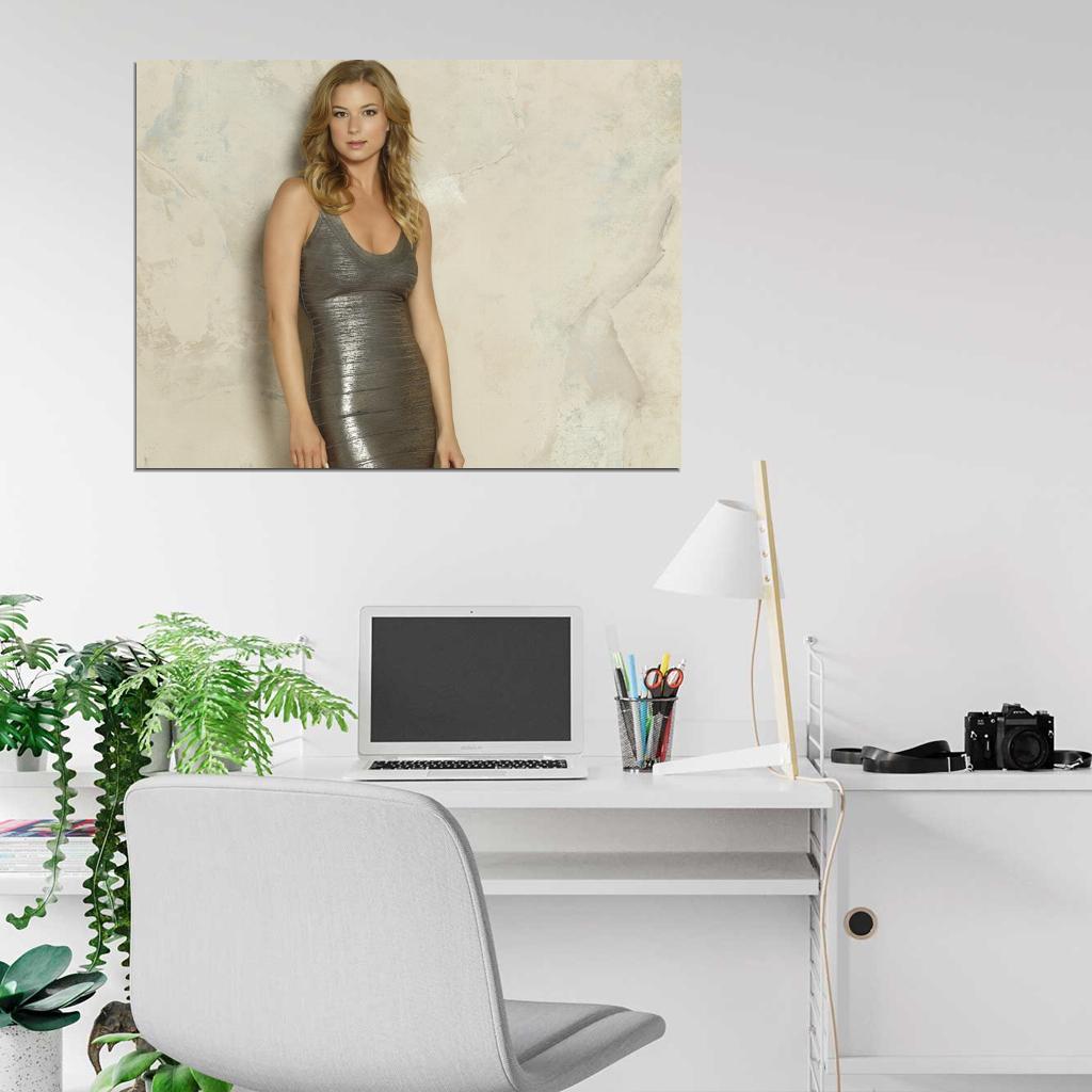 Revenge Emily Thorne TV Series Wall Art Print Poster