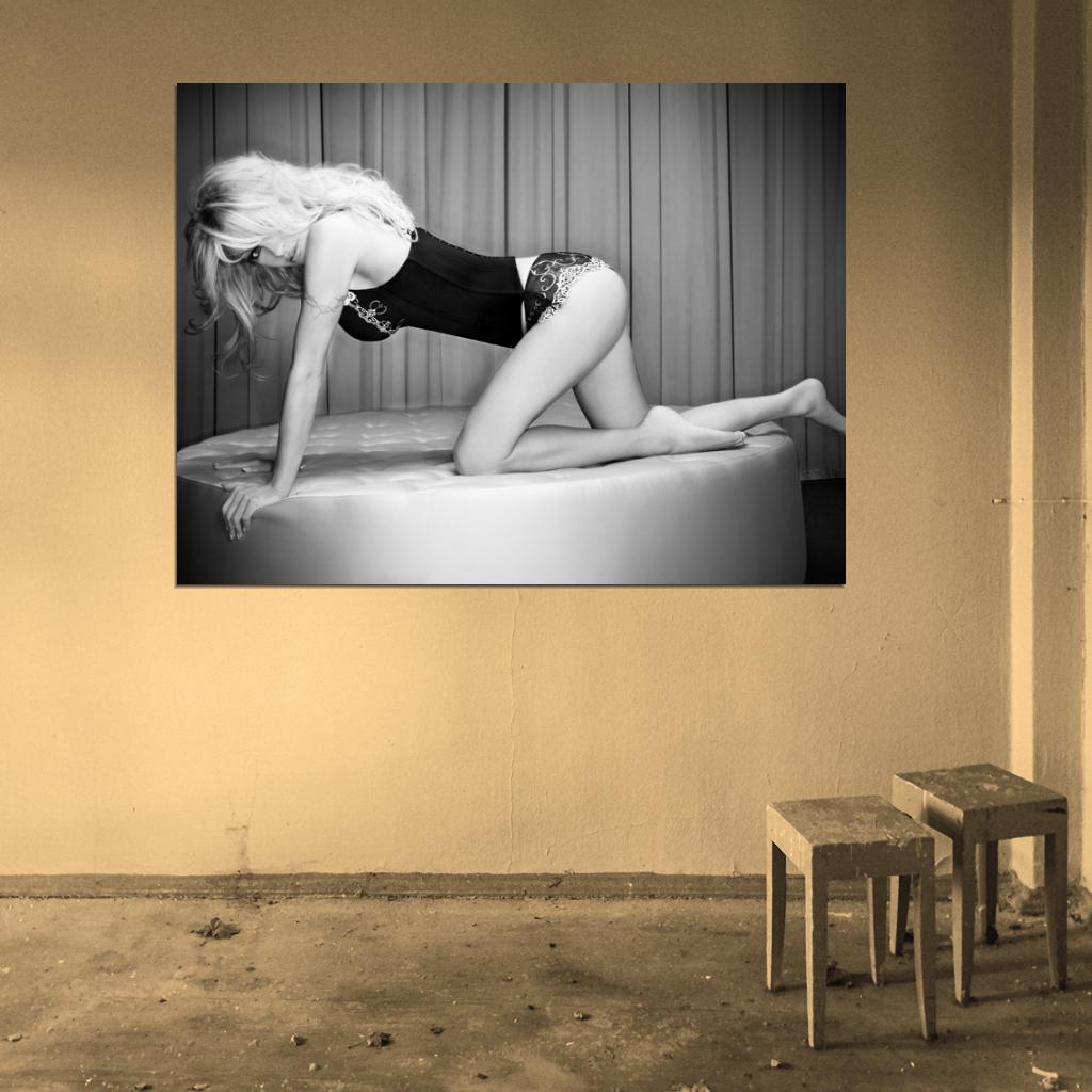 Pamela Anderson Sexy Hot Butt Model Actress BW Art Wall Art Print Poster