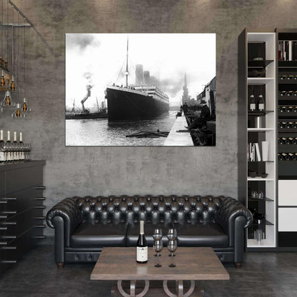 RMS Titanic Port Old Retro 1912 Original Vintage Photo BW Wall Art Print Poster