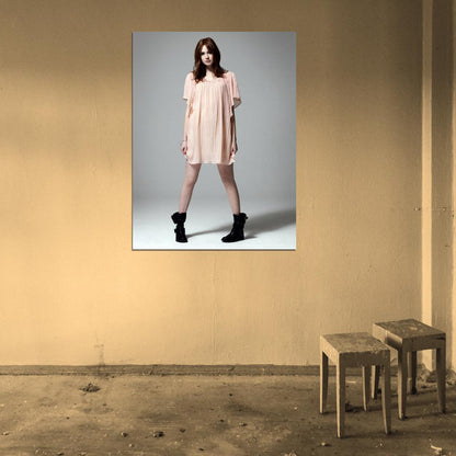 Karen Gillan Cute Actress Beautiful Hot Girl Wall Art Print Poster