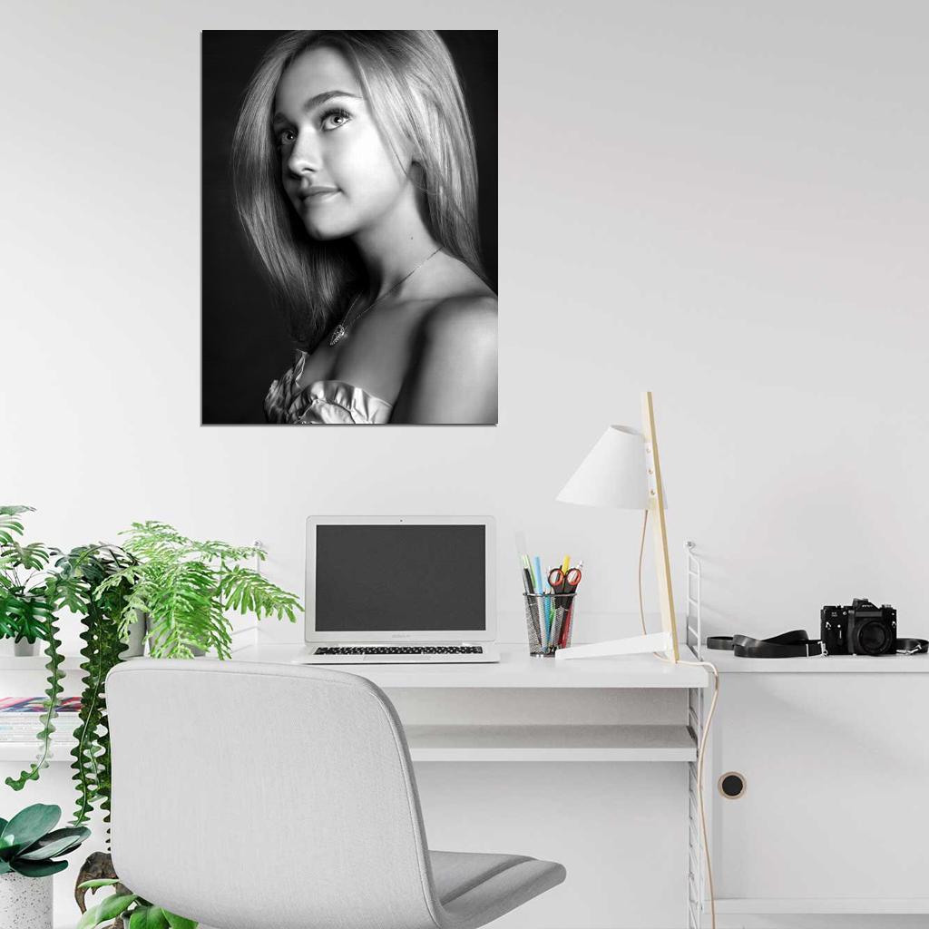 Dakota Fanning Beautiful Actress BW Hot Portrait Wall Art Print Poster