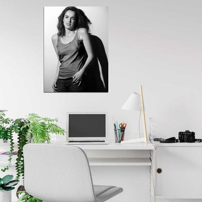 Elizabeth Henstridge Hot Actress BW Sexy Woman Wall Art Print Poster
