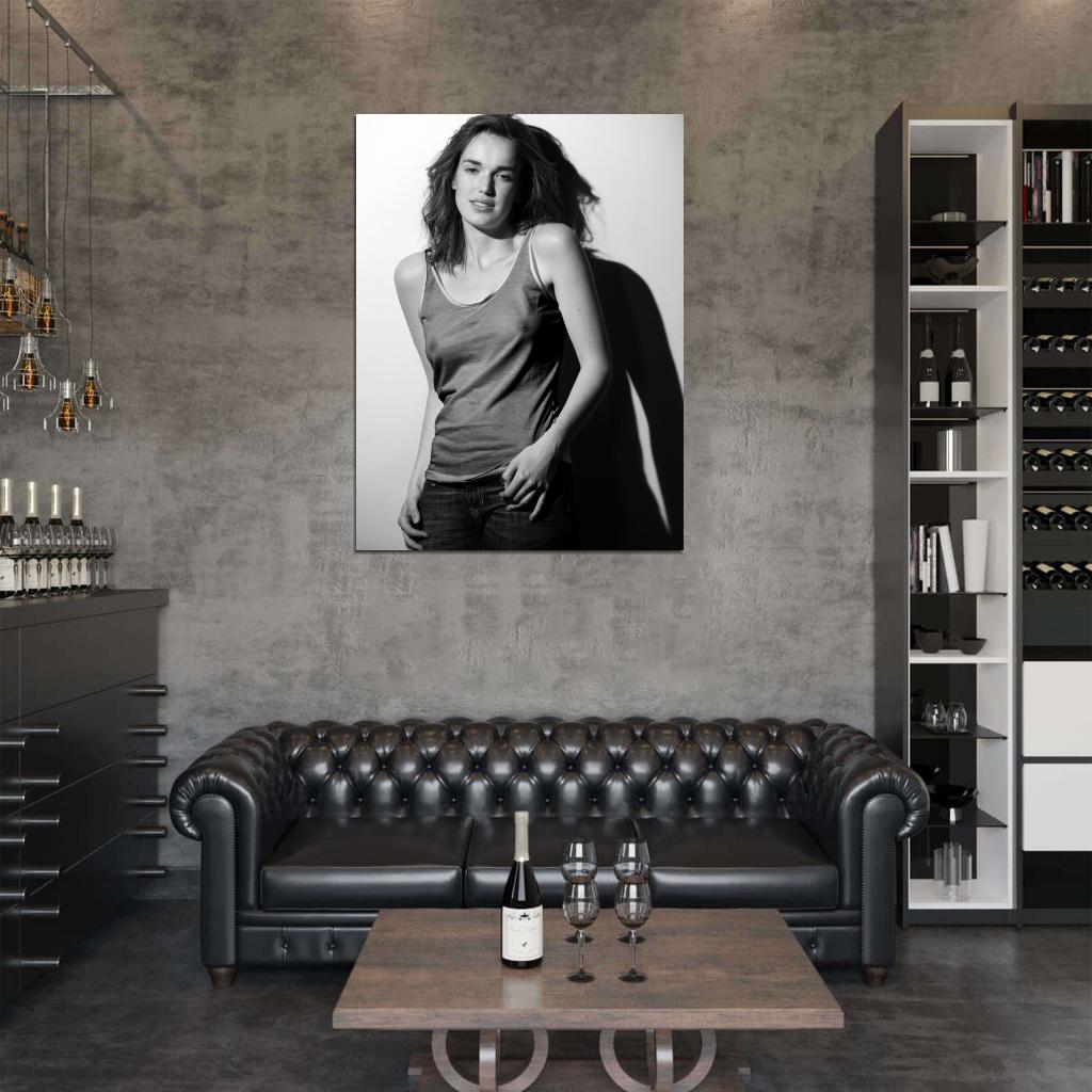 Elizabeth Henstridge Hot Actress BW Sexy Woman Wall Art Print Poster
