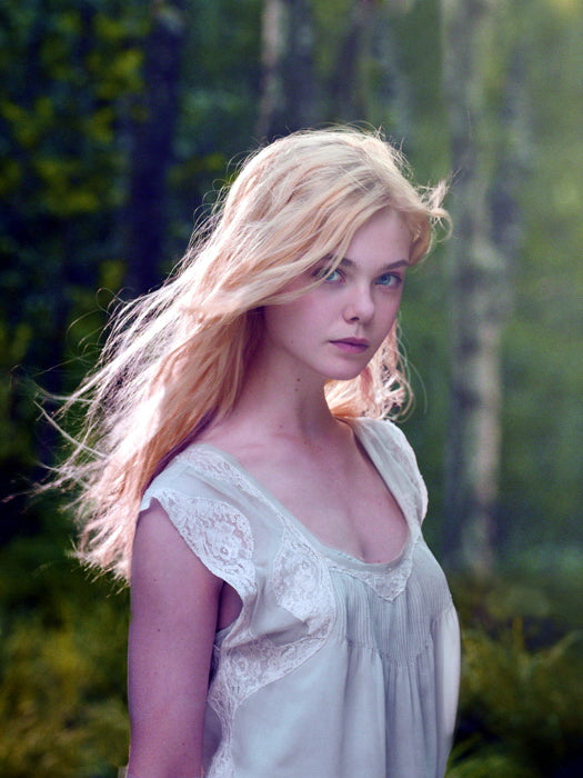 Elle Fanning Hot Beautiful Cute Actress Wall Art Print Poster