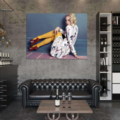 Elle Fanning Hot Beautiful Cute Actress Wall Art Print Poster