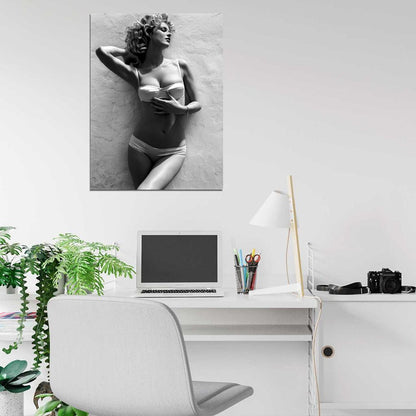 Eva Herzigova Hot Model Sexy Body Lingerie BW Wall Art Print Poster