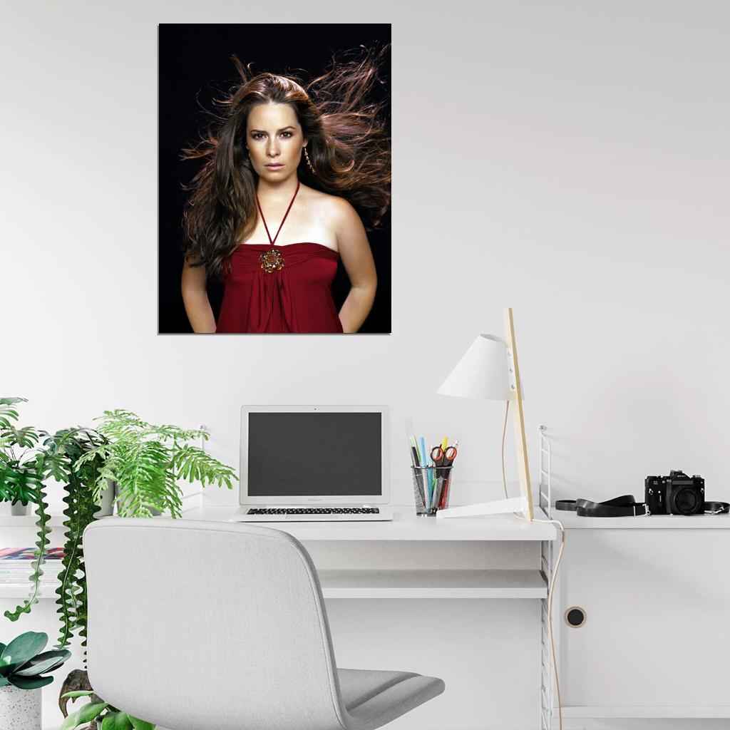 Holly Marie Combs Actress Charmed Wall Art Print Poster