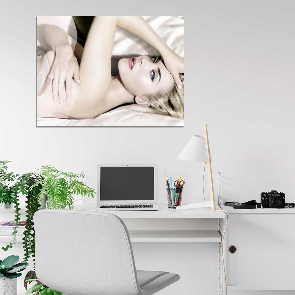 Kate Winslet Beautiful Actress Hot Portrait Wall Art Print Poster